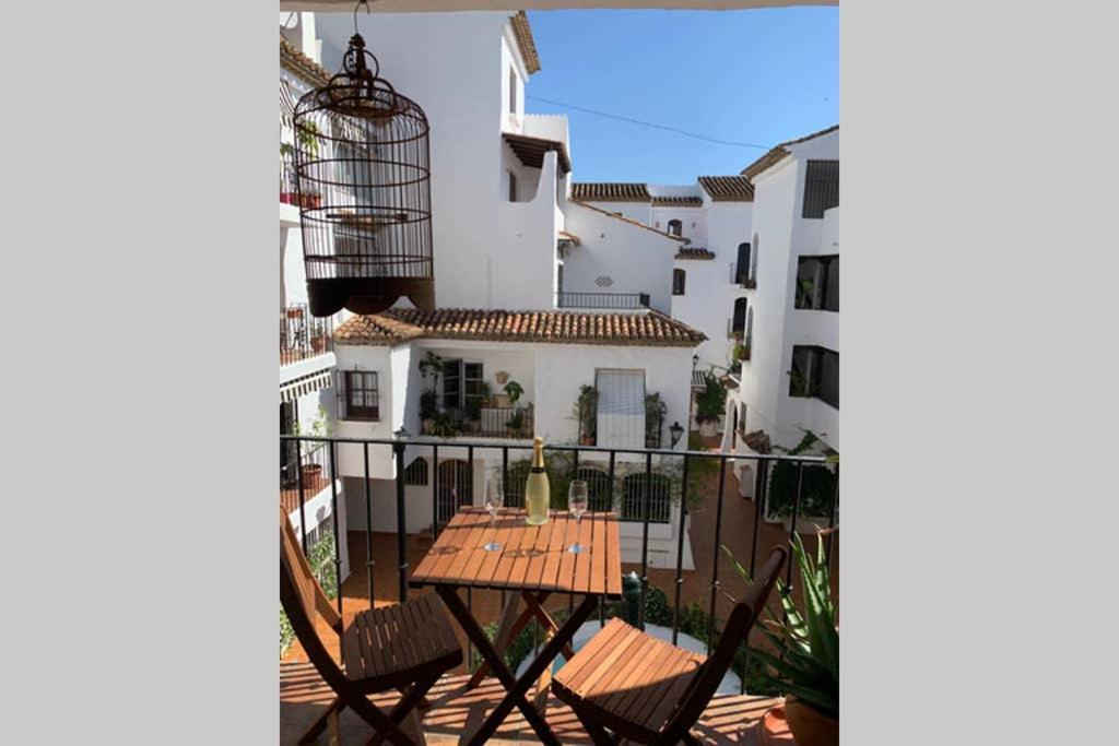 Pueblo Blanco Casa Del Loro Apartment ตอร์เรโมลิโนส ภายนอก รูปภาพ
