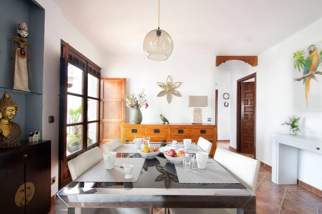 Pueblo Blanco Casa Del Loro Apartment ตอร์เรโมลิโนส ภายนอก รูปภาพ